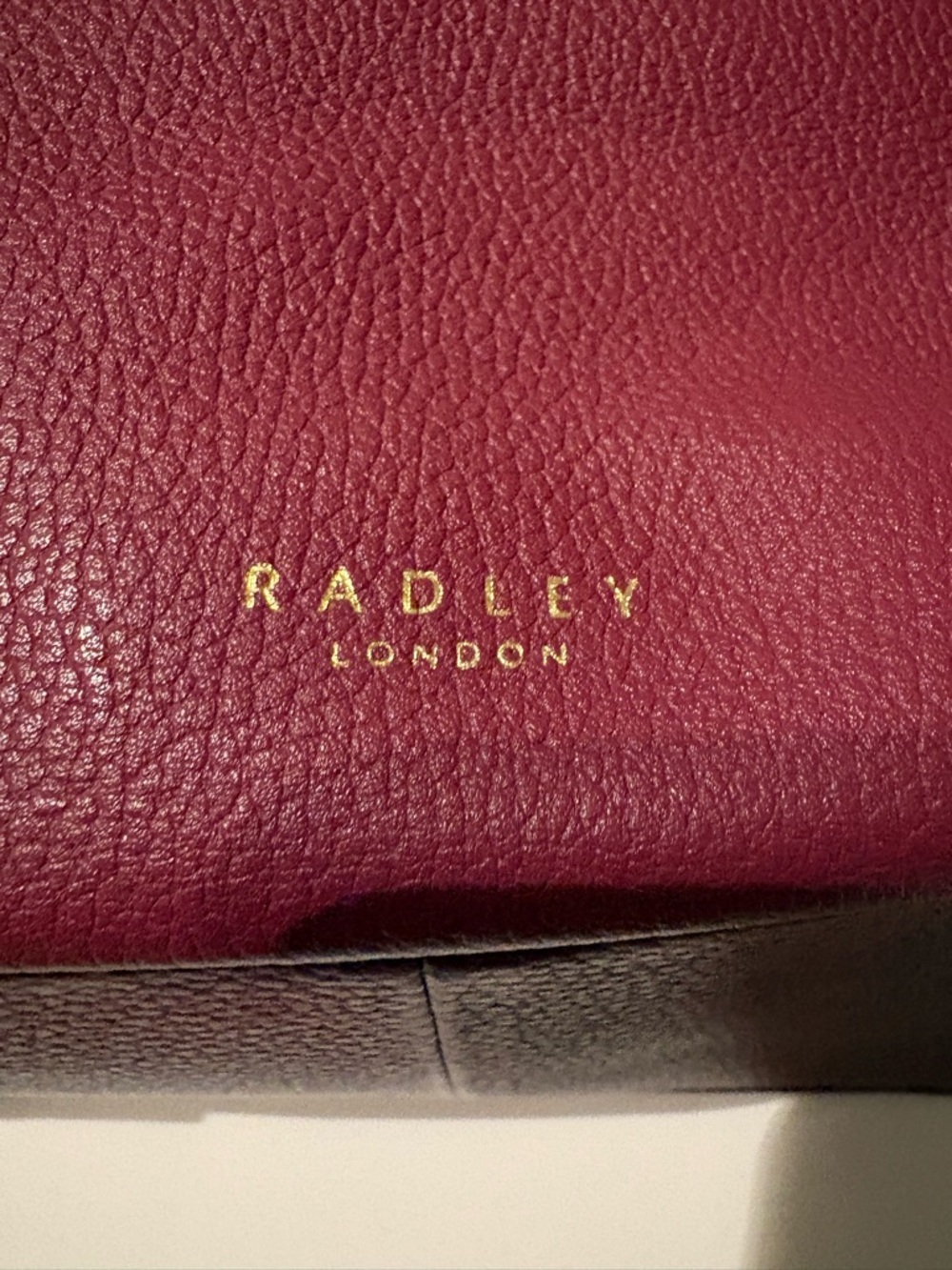 RADLEY LONDON Pebbled Leather Shoulder Bag in Deep Berry - Picture 2 of 16
